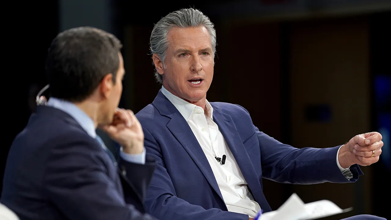Gavin Newsom's growing political influence showcased at the DNC winter summit