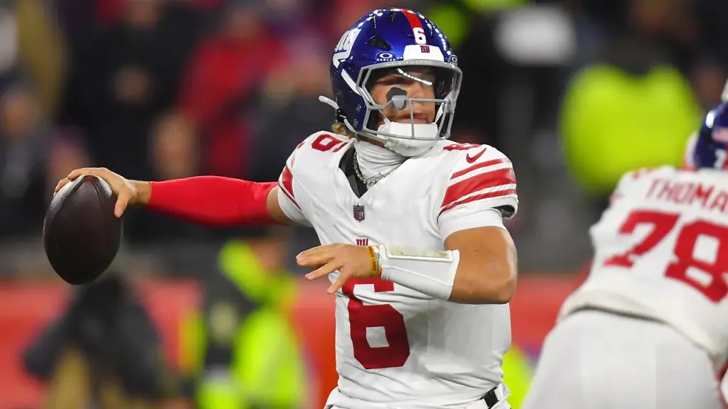 Giants' Jaxson Dart receives significant blow against Patriots