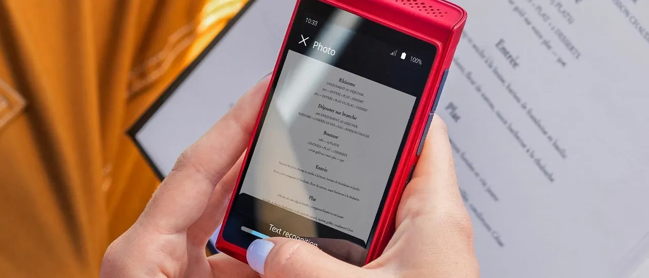 How Translation Devices Overcome Language Differences and Foster Enduring Friendships Overseas