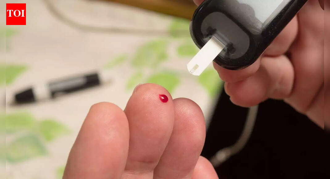 How band-pass Raman spectroscopy allows you to check your blood sugar without a finger prick