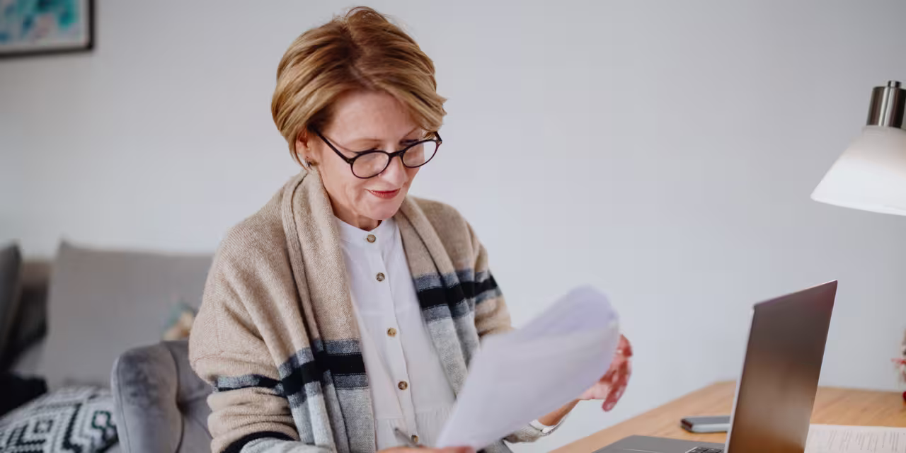 "I want to avoid living from one month to the next." I'm a 68-year-old retired teacher with $800K in savings, but I reside in a costly state. I need assistance.