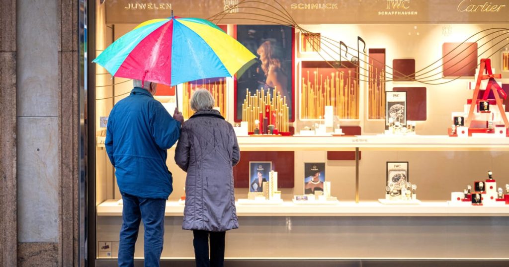 Intergenerational conflict influences pension discussions in France and Germany