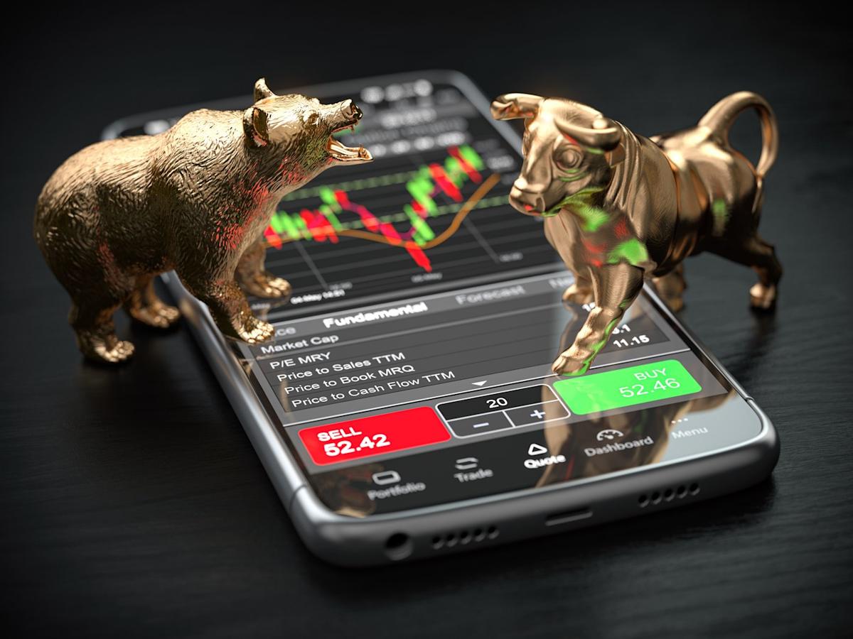 Is it a good idea to purchase Palantir stock before the end of the year?