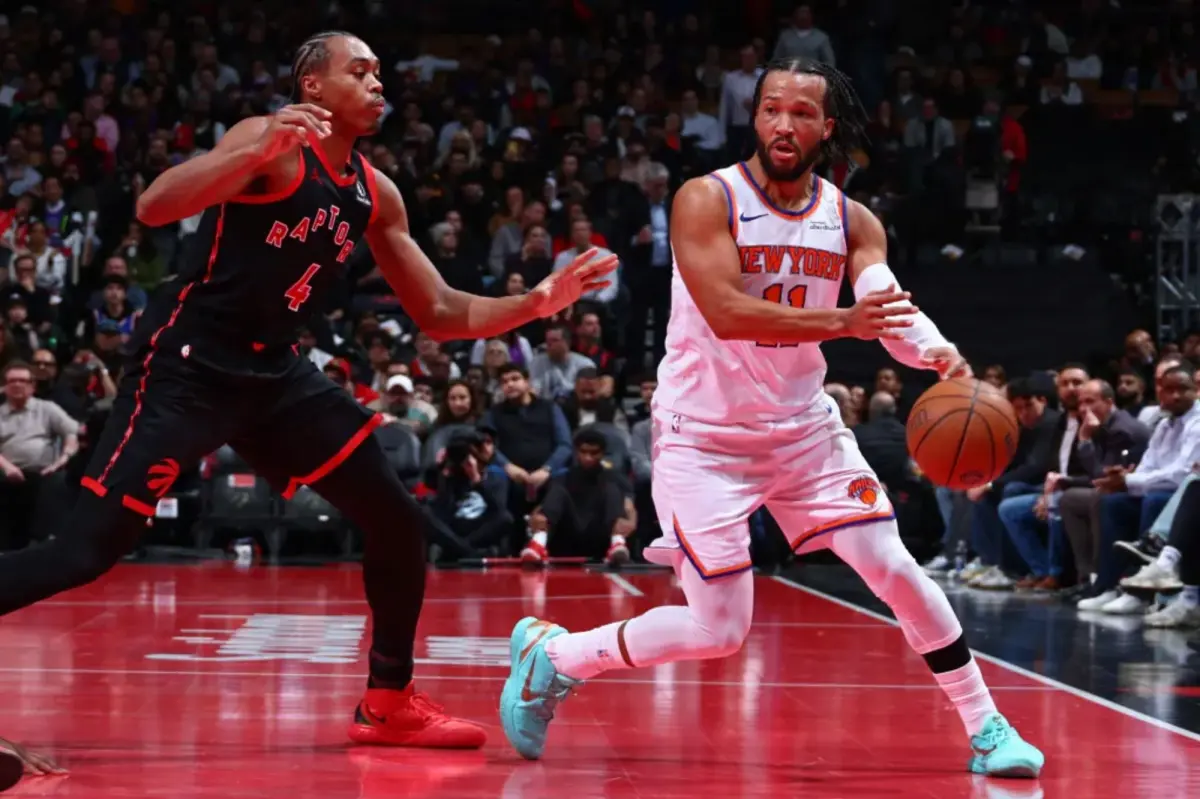 Jalen Brunson of the Knicks is succeeding even with frequent double teams.