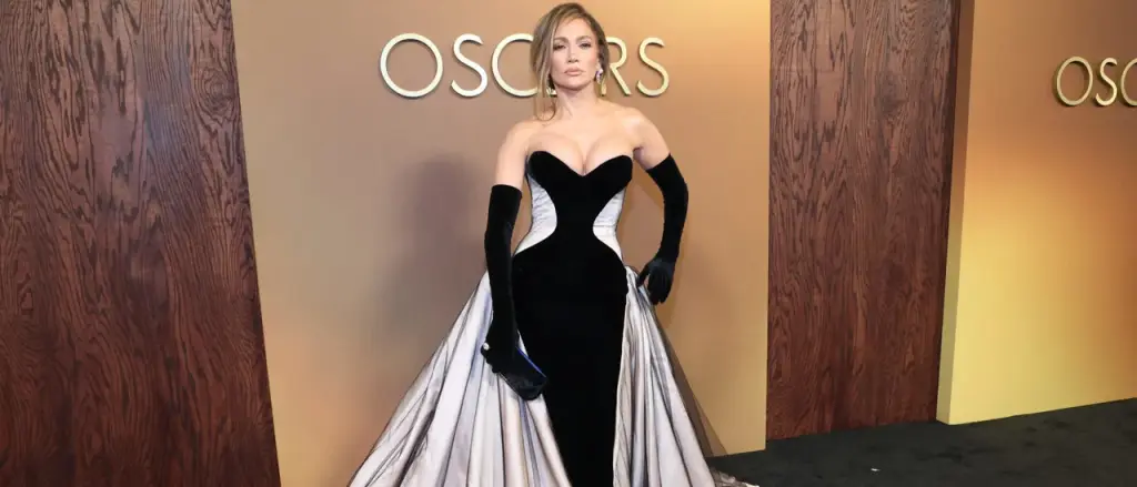 Jennifer Lopez Offers Playful Reply to Critics