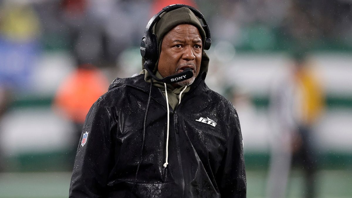 Jets dismiss defensive coordinator Steve Wilks with three games remaining in the season