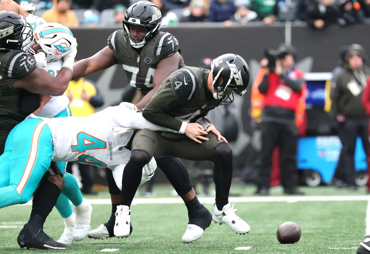 Jets' positive momentum fades with disappointing defeat to Dolphins in Week 14