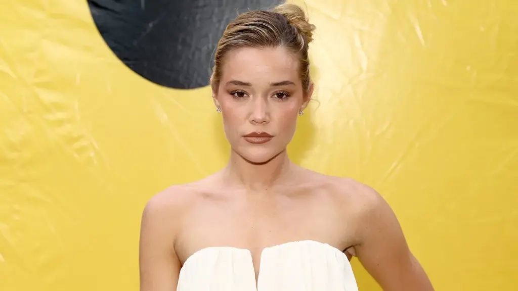 Joe Burrow's alleged girlfriend talks about a challenging month