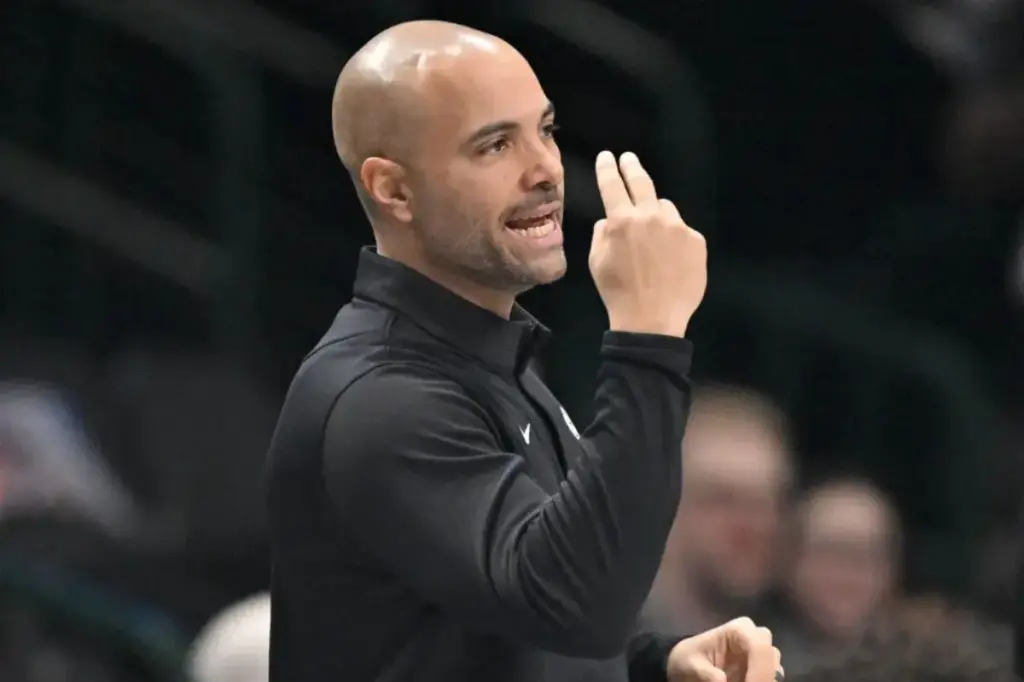 Jordi Fernandez comes back to the Nets after dealing with health issues