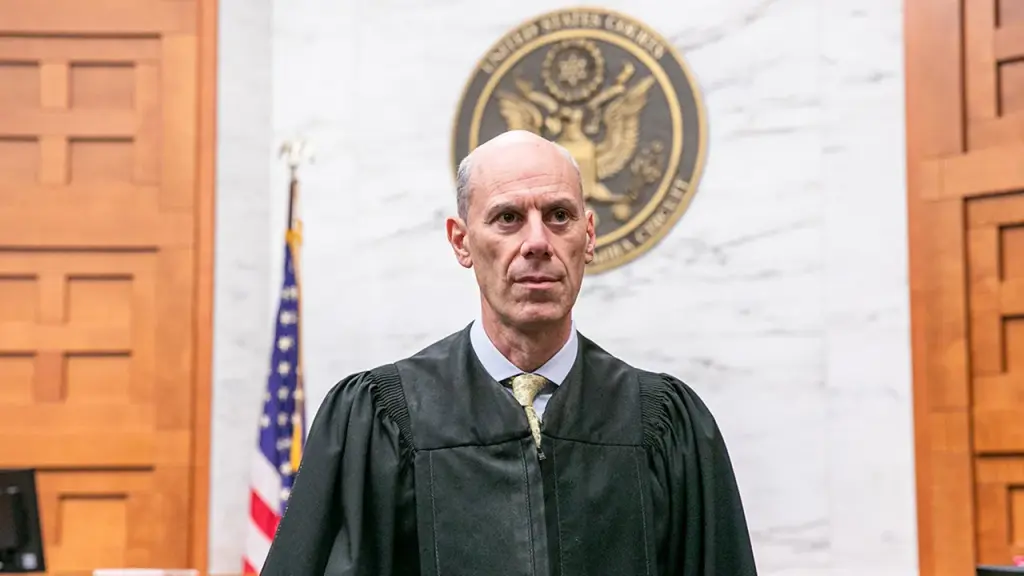 Judge mandates refunds for pardoned Jan. 6 defendants and other significant news