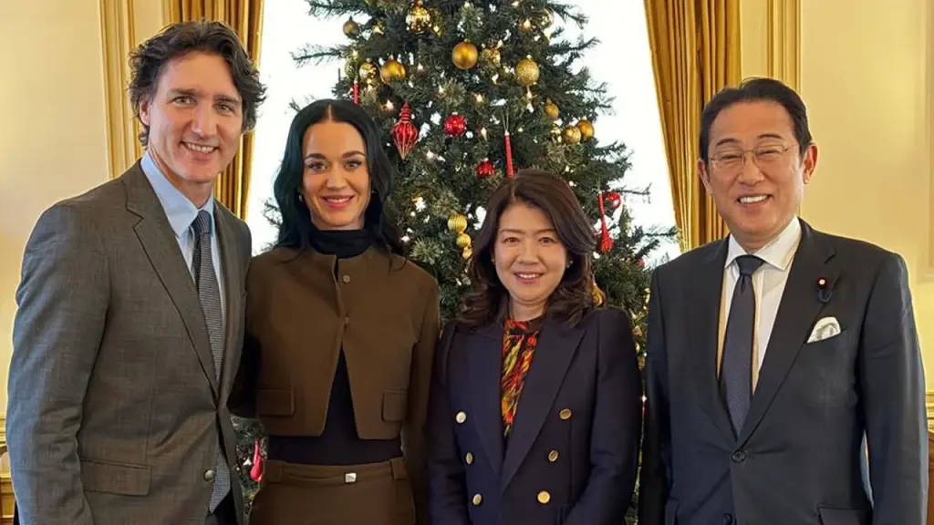 Katy Perry has a lunch meeting with Justin Trudeau and Japan's former Prime Minister.