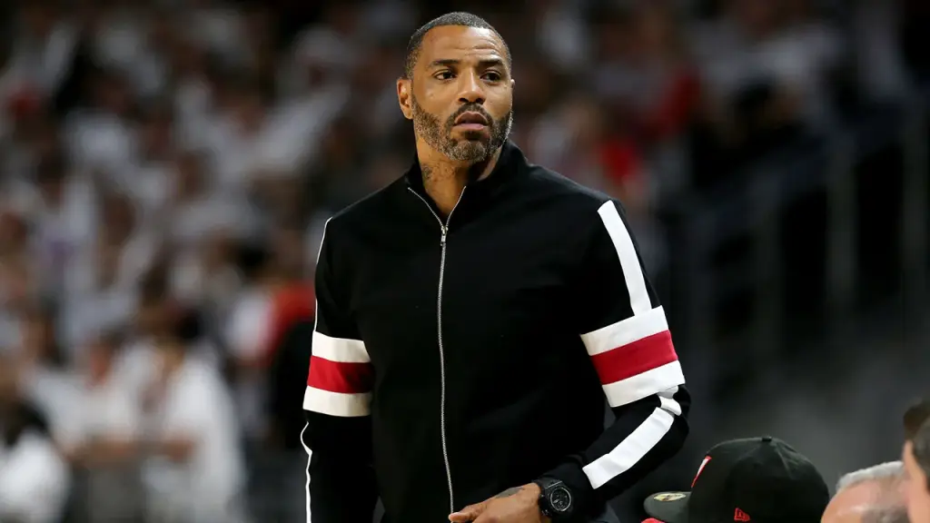 Kenyon Martin says the Lakers lack respect for JJ Redick following Christmas defeat.