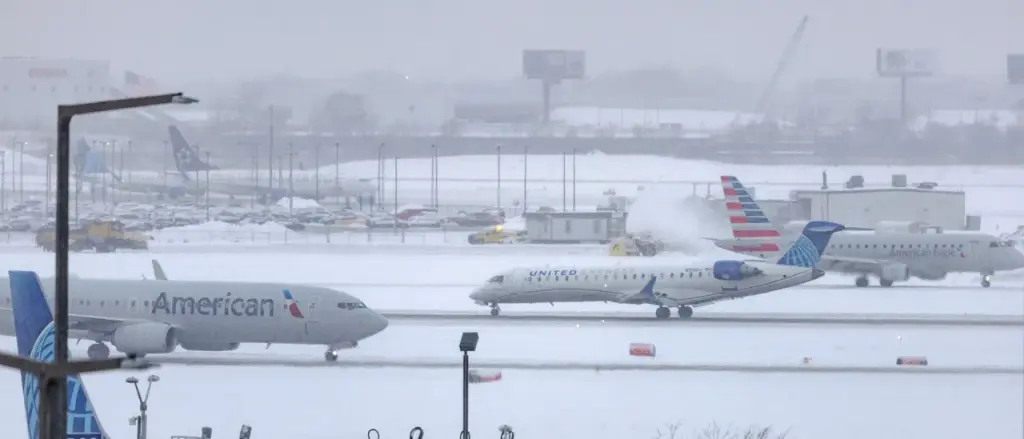 La Niña Winter Preparing for a Nationwide Storm with Hurricane-Strength Winds