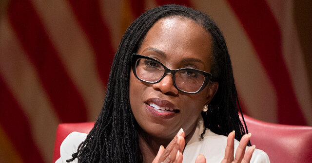 Leaders Should Not Have the Power to Dismiss Government Experts