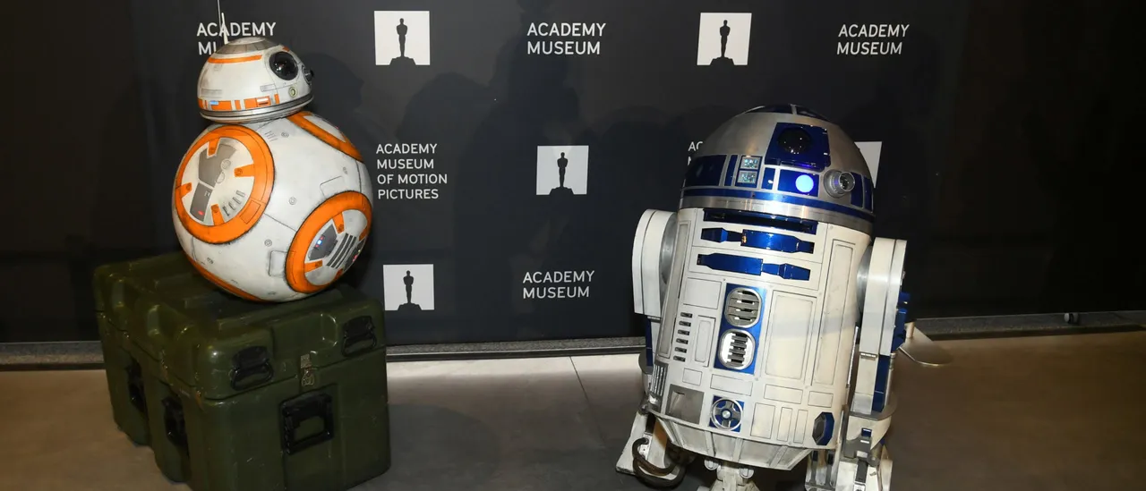 Legendary ‘Star Wars’ Artwork Sets Record After Being Sold For $3.8 Million At Auction