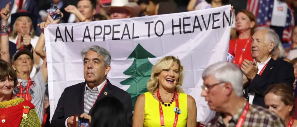 Lib Outlet Attempts to Dismiss Trump Official for Displaying Flag Commissioned by George Washington