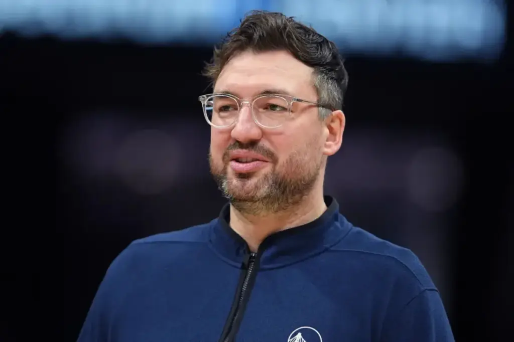 Liberty has announced the hiring of Chris DeMarco as their head coach.