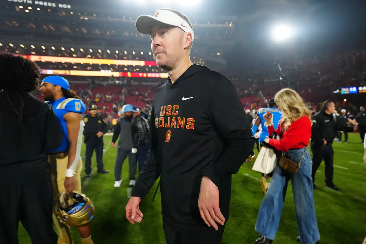 Lincoln Riley criticizes Notre Dame for the end of their rivalry