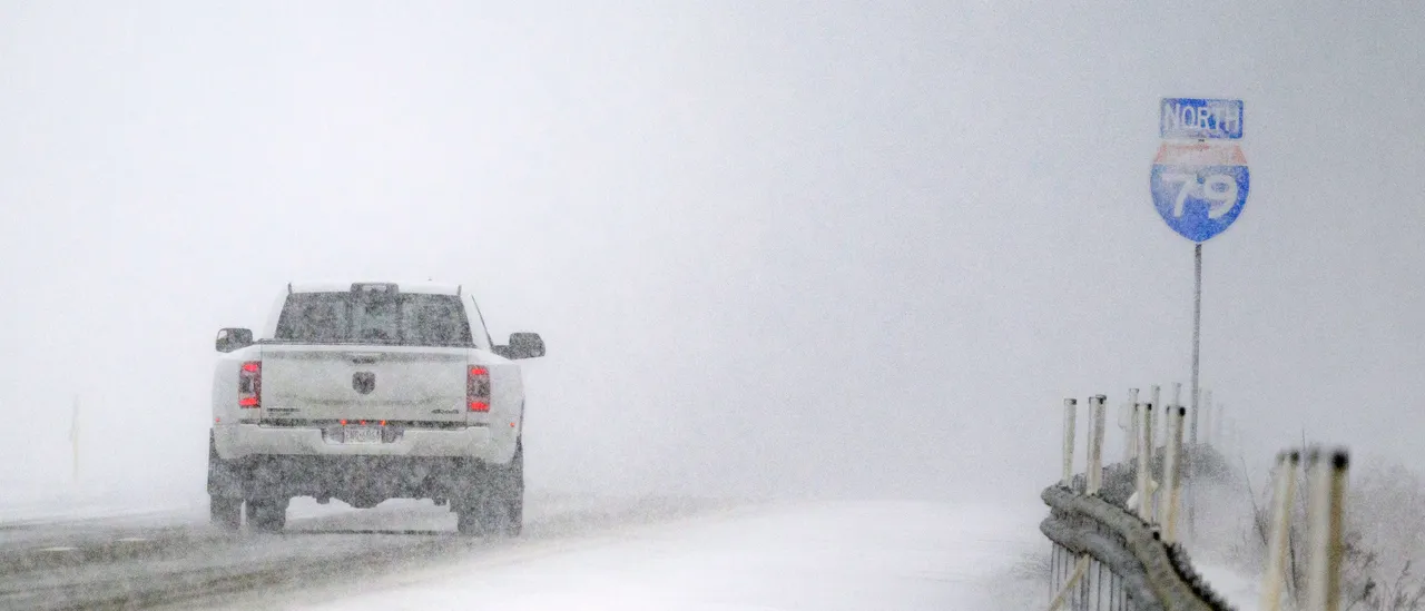 Massive Lake-Effect Snowstorm Preparing for New Year’s Event
