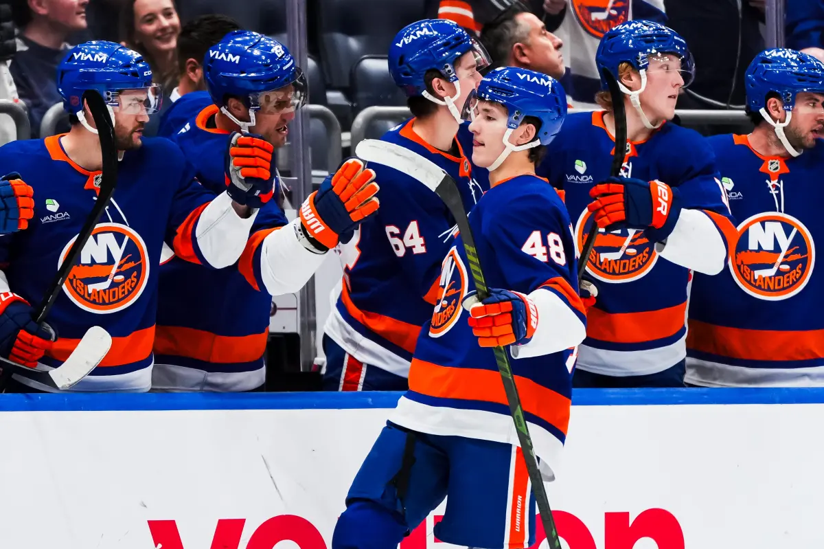 Matthew Schaefer surpassing even the lofty expectations of the Islanders