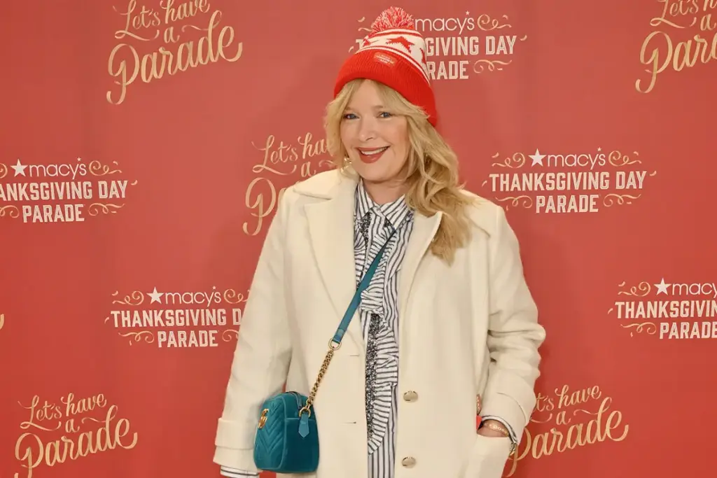 Melissa Peterman Suggests a Hallmark Film Inspired by 'Planes, Trains and Automobiles' for Herself and Two of Her 'Reba' Co-Stars