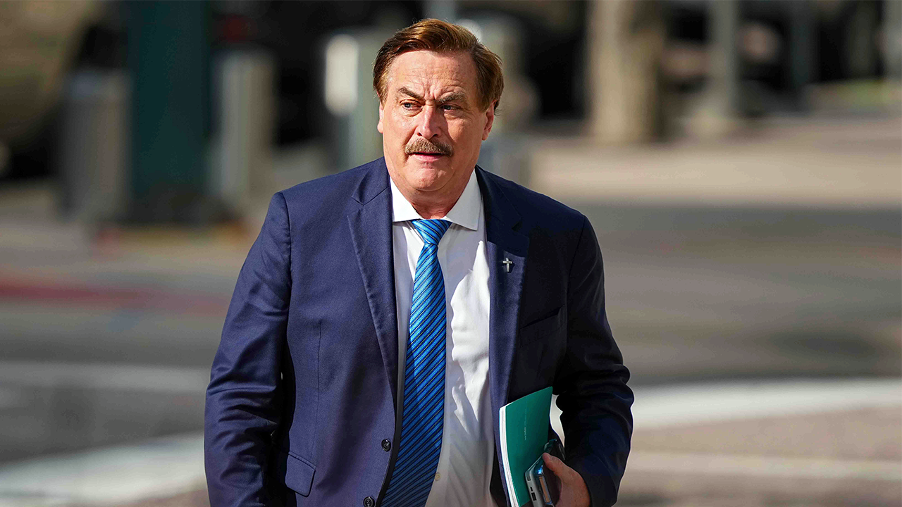 MyPillow CEO Mike Lindell begins campaign for governor of Minnesota