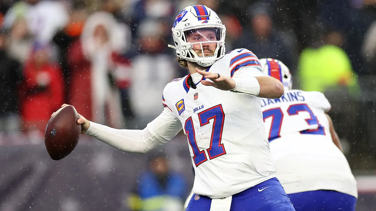 NFL results: Bills come back from a 21-point deficit to defeat the Patriots, narrowing the AFC East competition