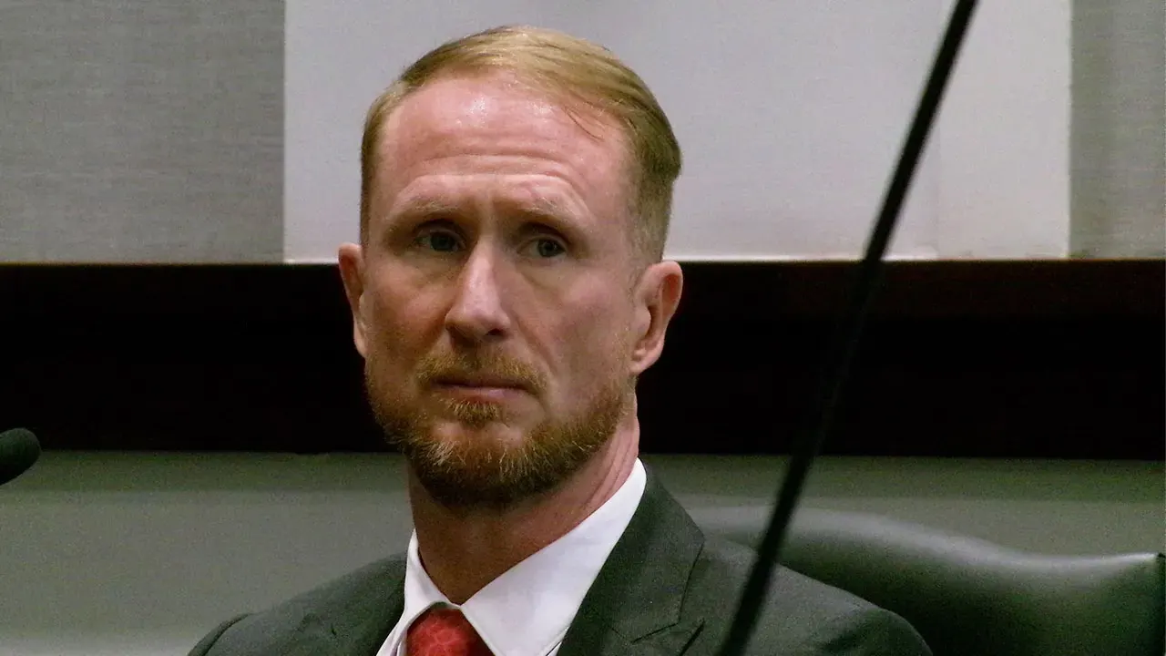 Navy veteran challenges defamation case, argues that the judge was biased