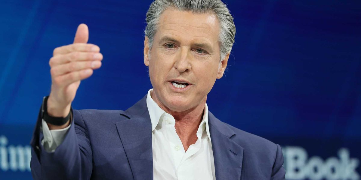 Newsom faces online criticism for AI video featuring Trump in handcuffs