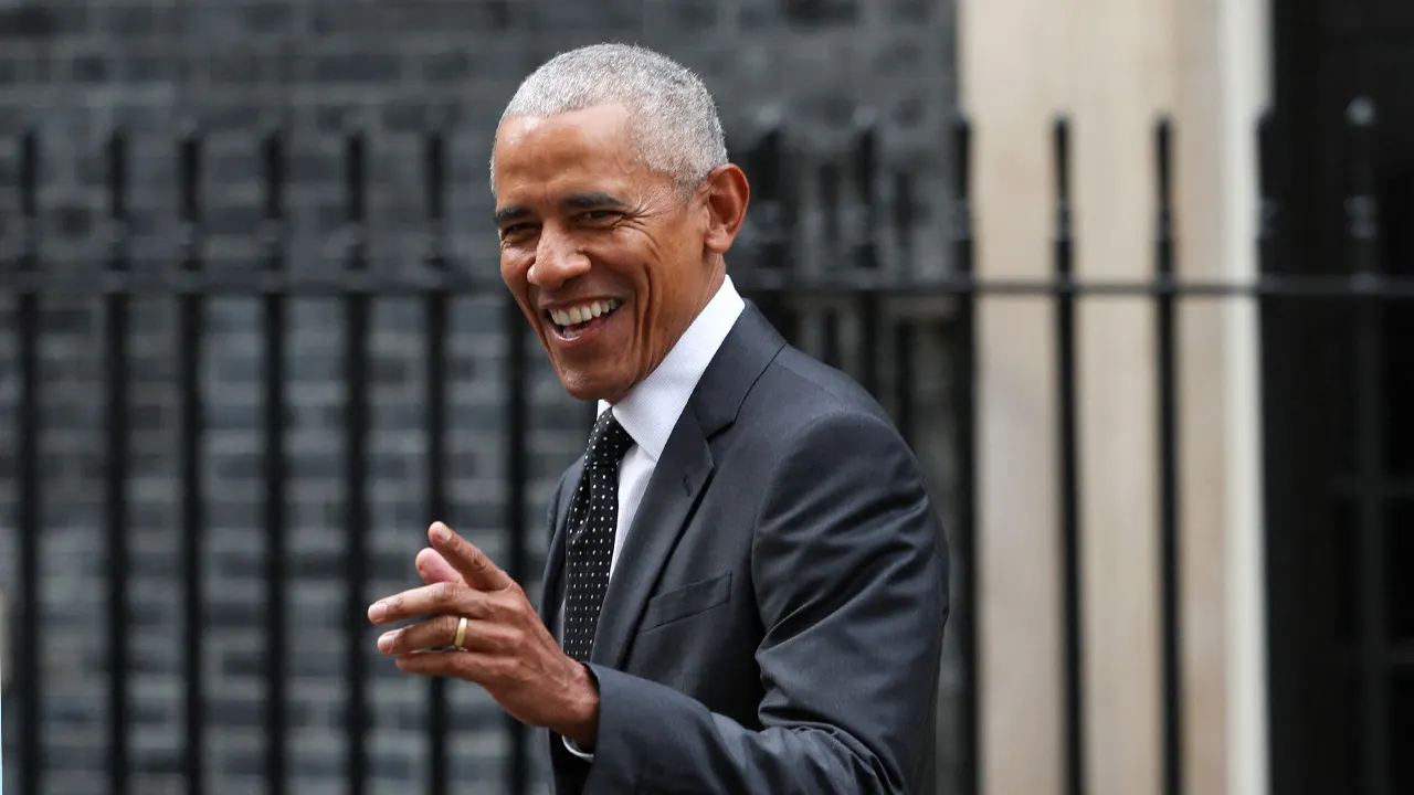 Obama reveals that the presidential center will open in June following several years of postponements.