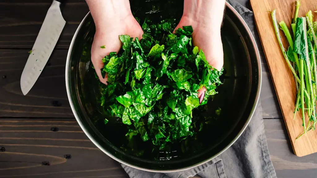 Oil significantly enhances nutrient absorption in kale, new research shows