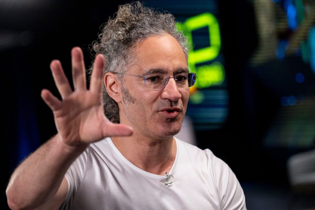 Palantir achieves a discreet contract victory with significant consequences