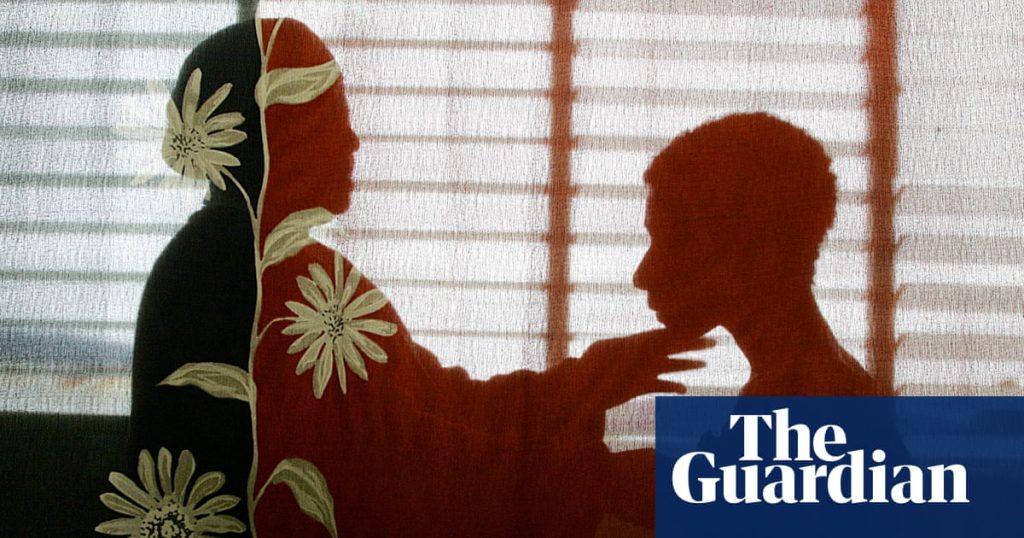 Papua New Guinea struggles with an HIV crisis while facing stigma and reductions in US support