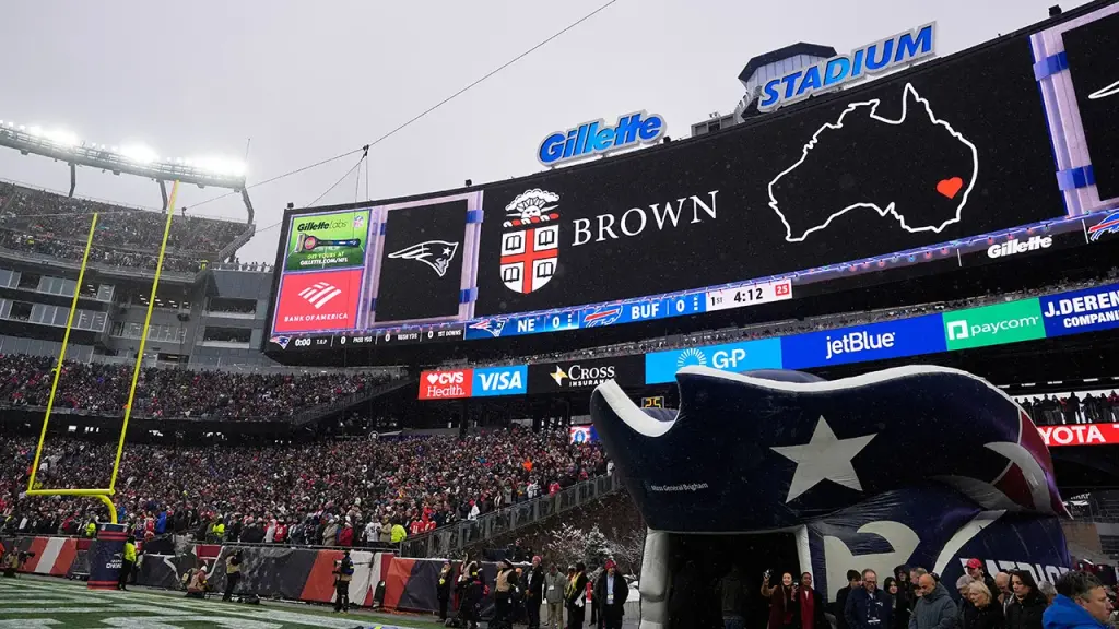 Patriots pay tribute to victims of the Brown University and Australia terror attacks