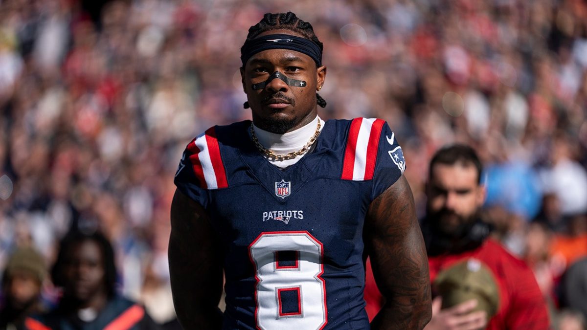 Patriots receiver Stefon Diggs refutes allegations of felony charges
