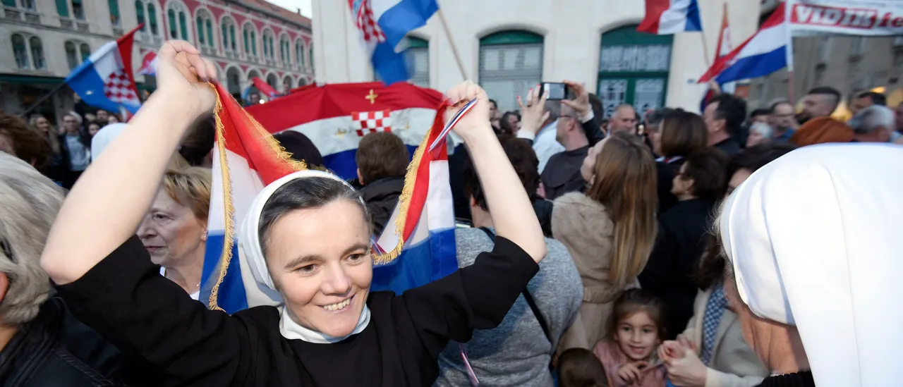 Police Claim Nun Stabbed Herself, Accusing an Islamic Migrant