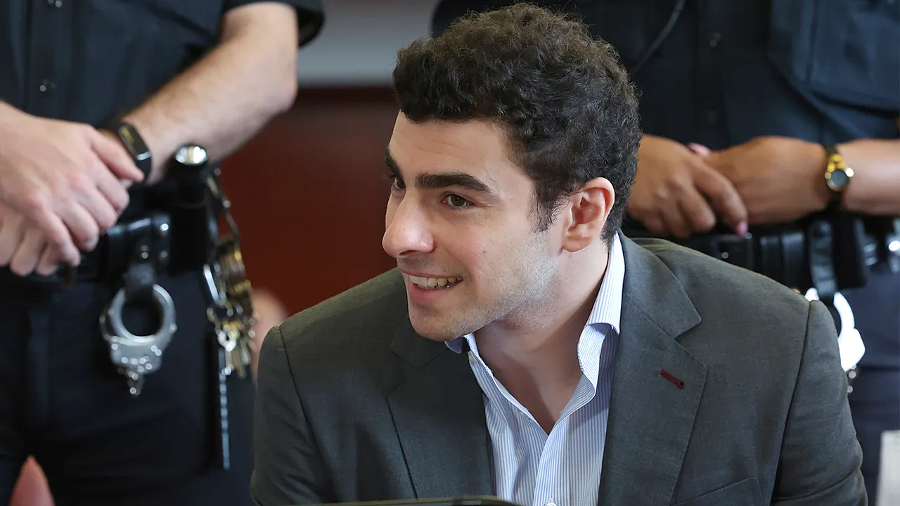 Police alerted Luigi Mangione about using a false name during his arrest: bodycam footage