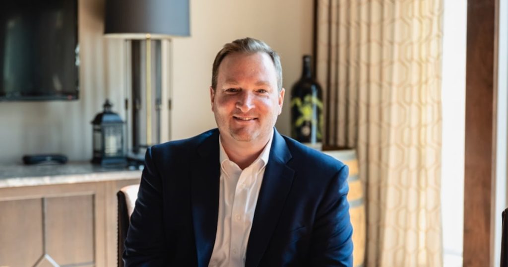 Reason behind a metro Atlanta investor group's decision to establish a new bank