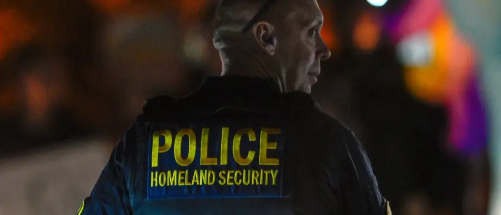 Regularly Erase Content: Legal Group Connected to Antifa Offers Advice for Anti-ICE Activists Worried About Federal Authorities