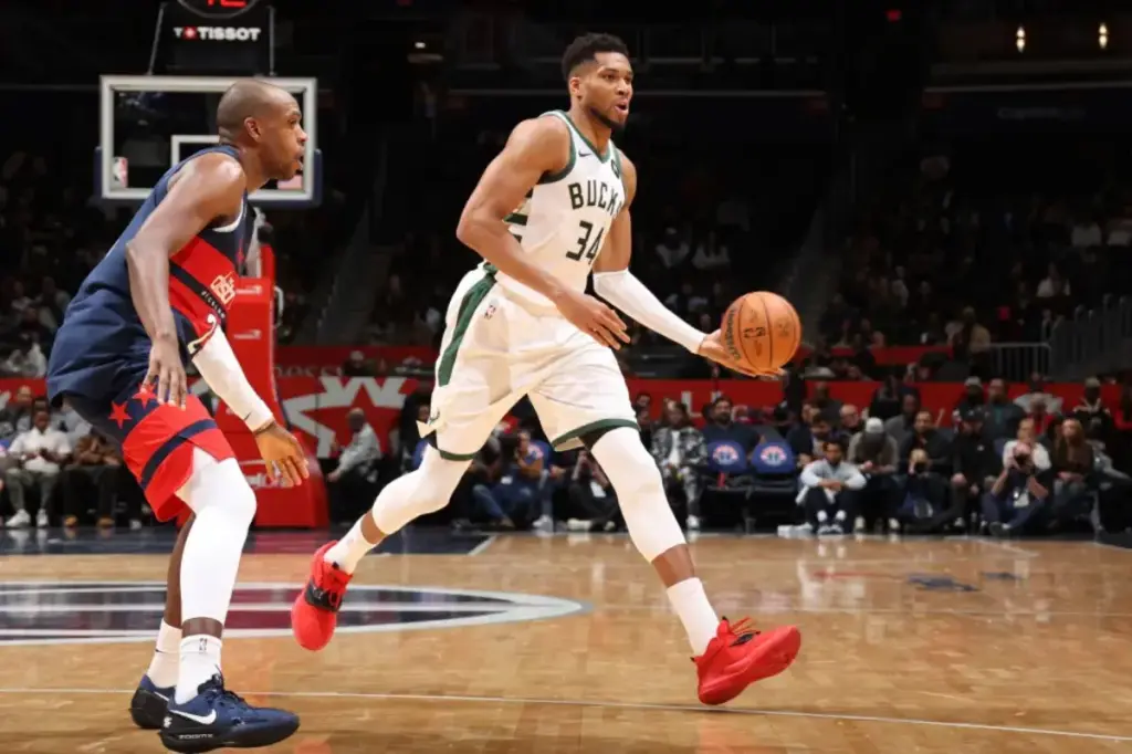 Renewed Giannis Antetokounmpo-Knicks speculation hinges on a single factor