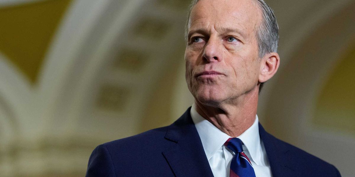 Republicans rush to approve rival health care legislation as time runs out on Obamacare aid