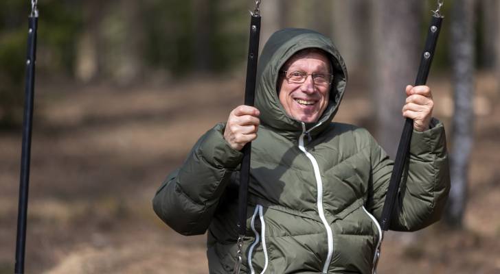 Retiring at 65 with just $500K saved? Here’s how to make an extra $2K a month in addition to OAS and CPP.