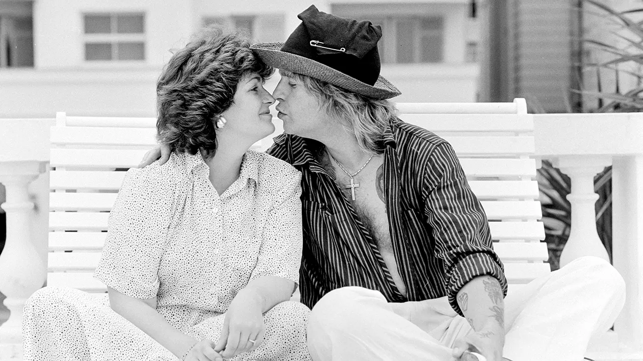 Sharon Osbourne emotionally shares Ozzy's last words to her before he passed away.