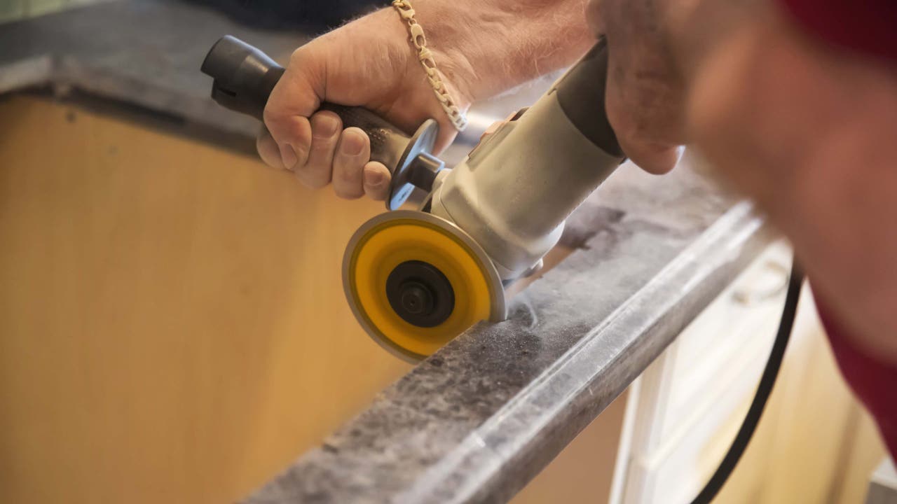 Silicosis: Countertops associated with man's diagnosis in Massachusetts