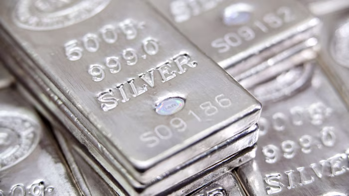 Silver prices drop as extraordinary surge turns around