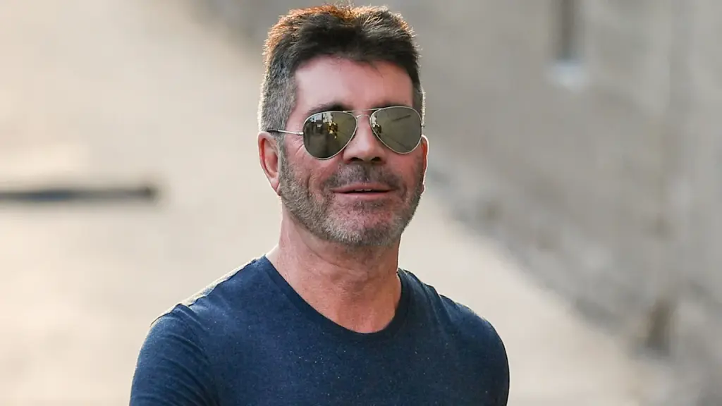Simon Cowell shares details about a debated blood purification health procedure.
