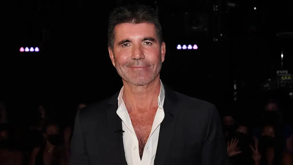 Simon Cowell shares his method for assessing a singer's potential in just 10 seconds.