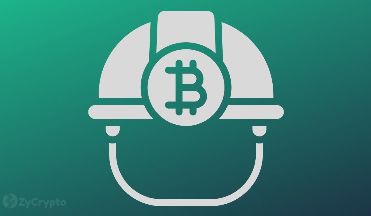 Solo Bitcoin Miner Earns $282,000 by Securing an Entire Block Reward Despite Challenges