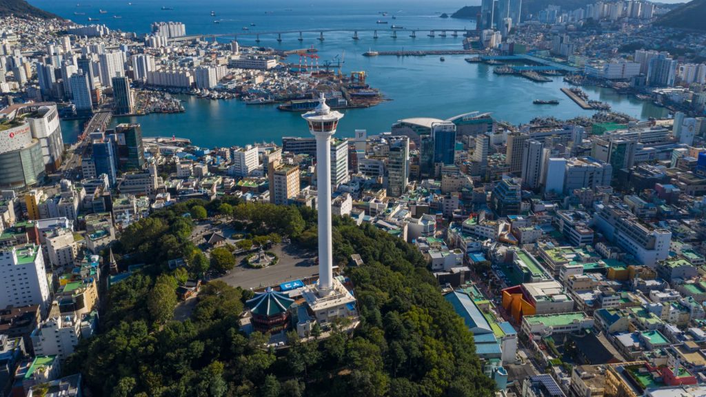 South Korean car stocks increase as U.S. Commerce Secretary announces tariffs reduced to 15%