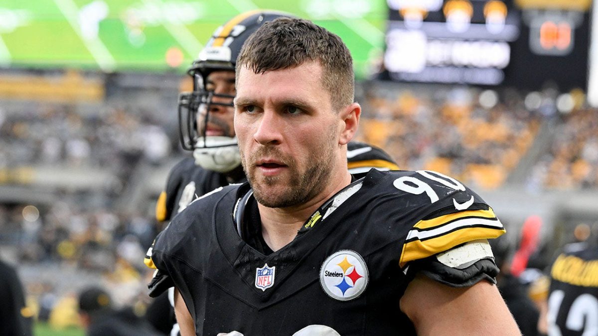 Steelers' TJ Watt has surgery for collapsed lung, according to his brother.
